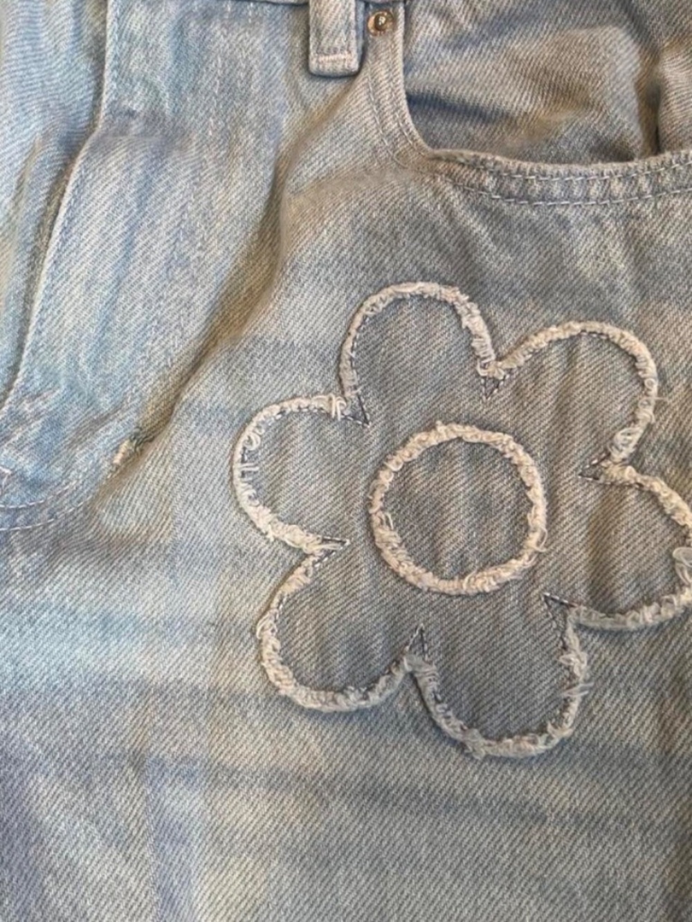 Pacsun jeans with flowers
